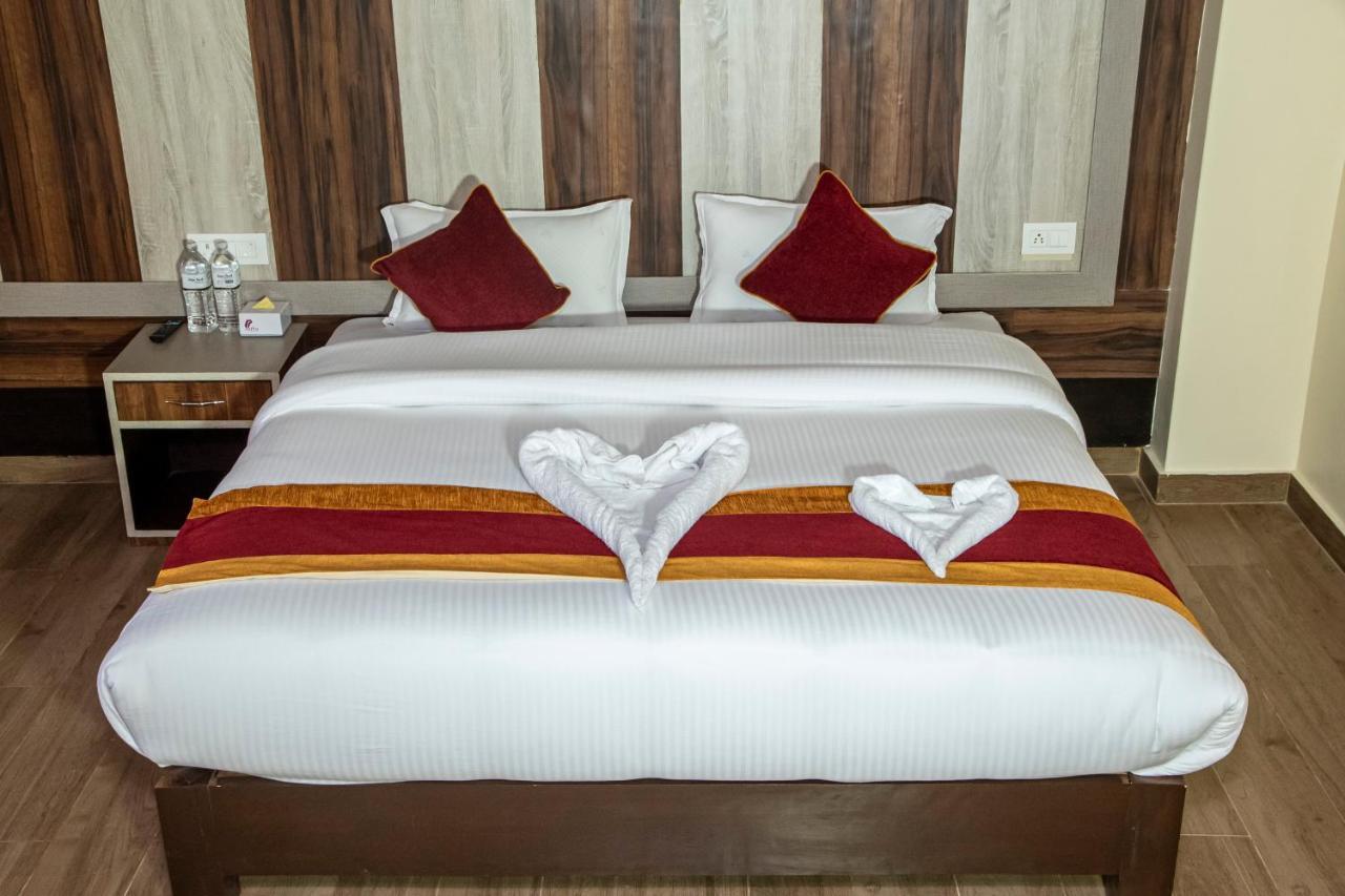 Hotel Murano Pokhara Extérieur photo