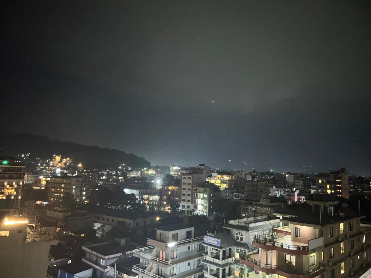 Hotel Murano Pokhara Extérieur photo