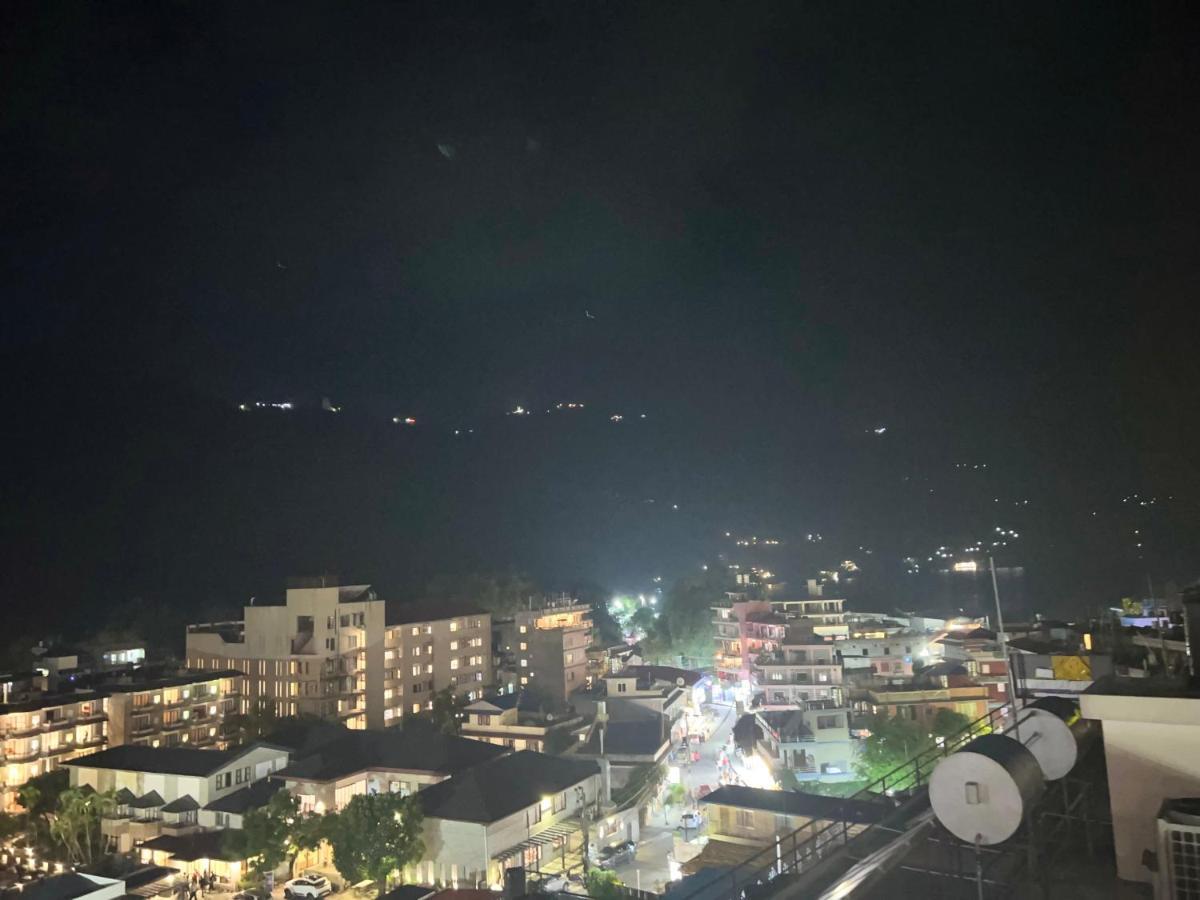 Hotel Murano Pokhara Extérieur photo