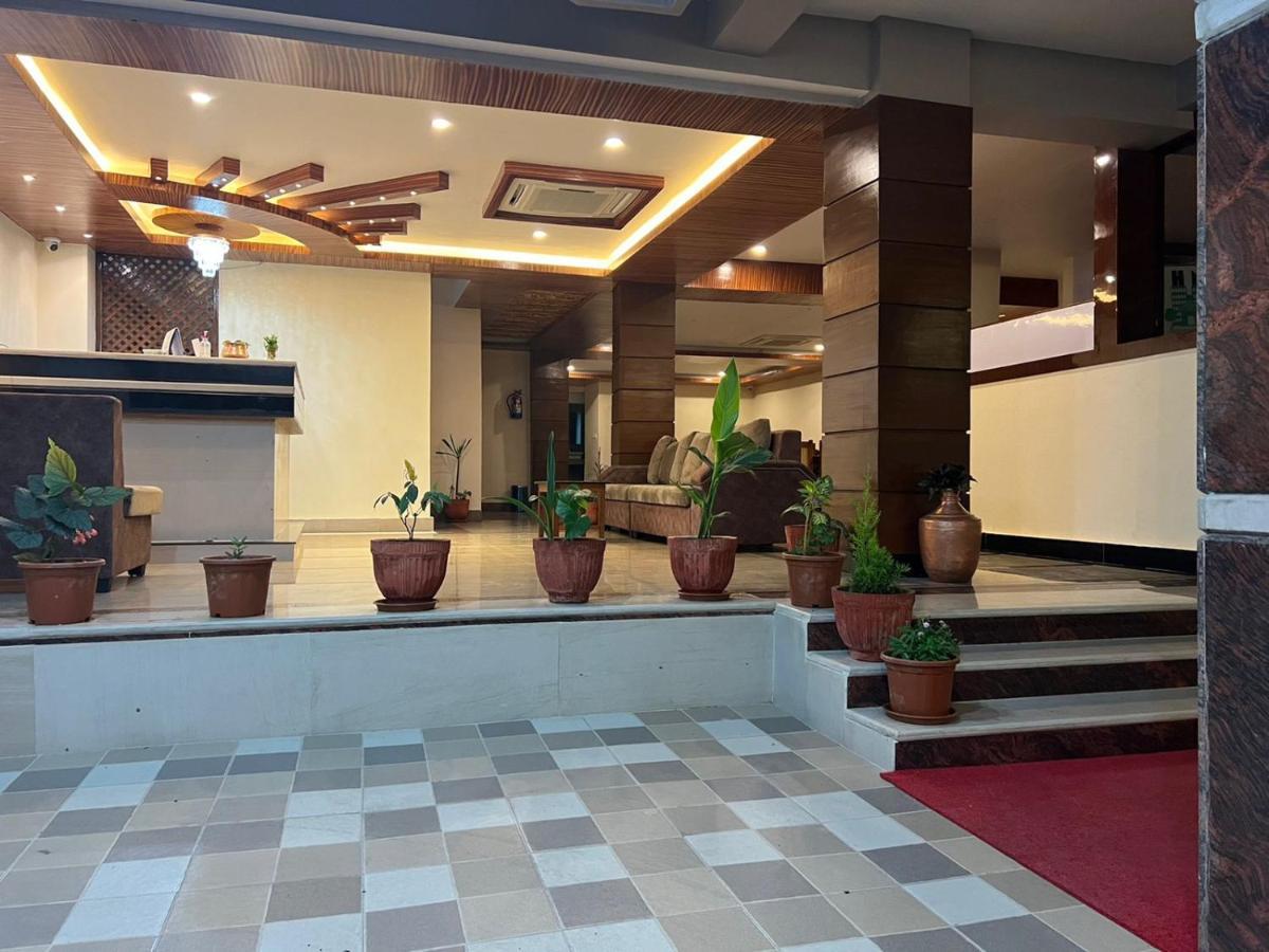Hotel Murano Pokhara Extérieur photo