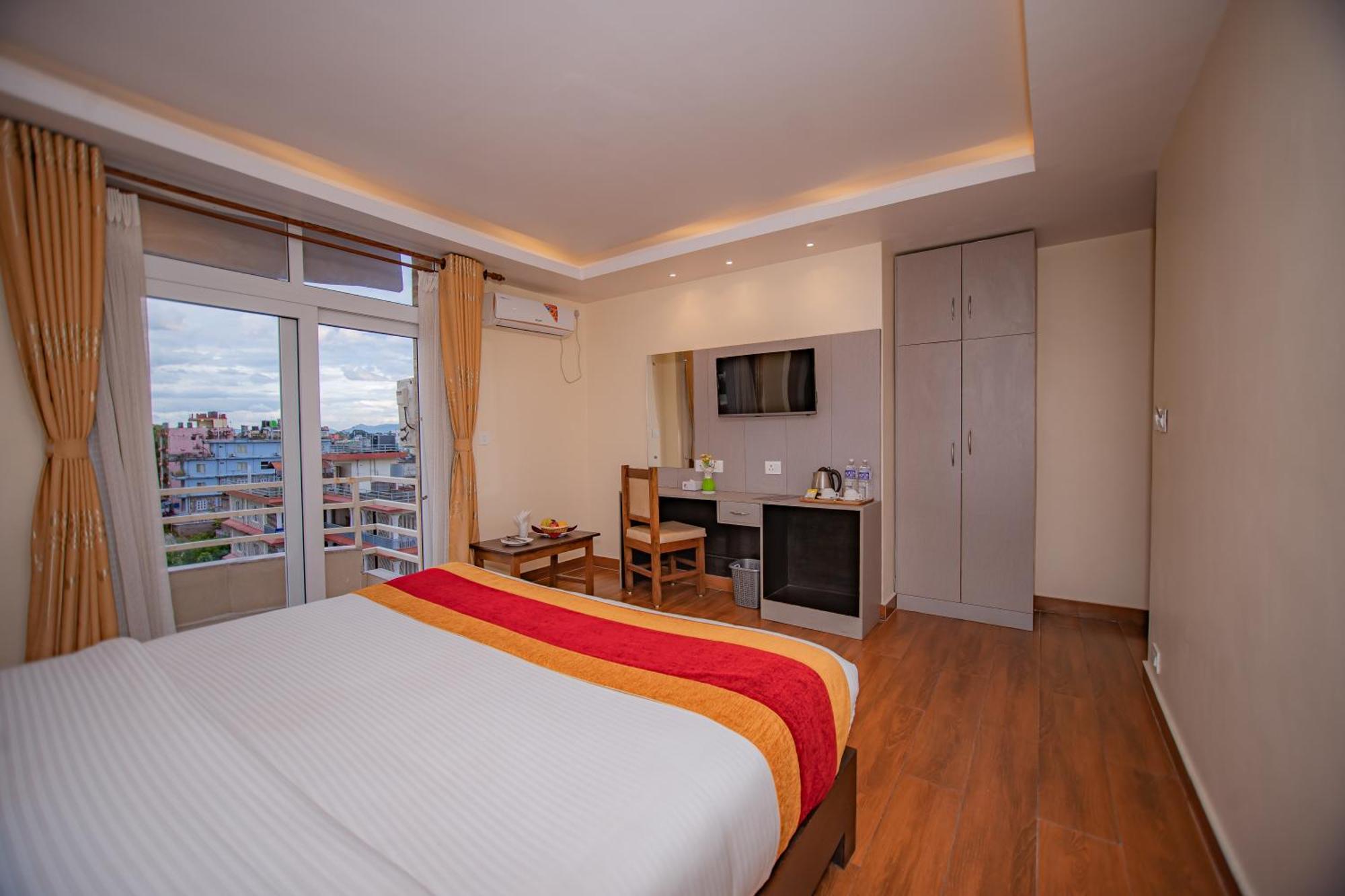 Hotel Murano Pokhara Extérieur photo