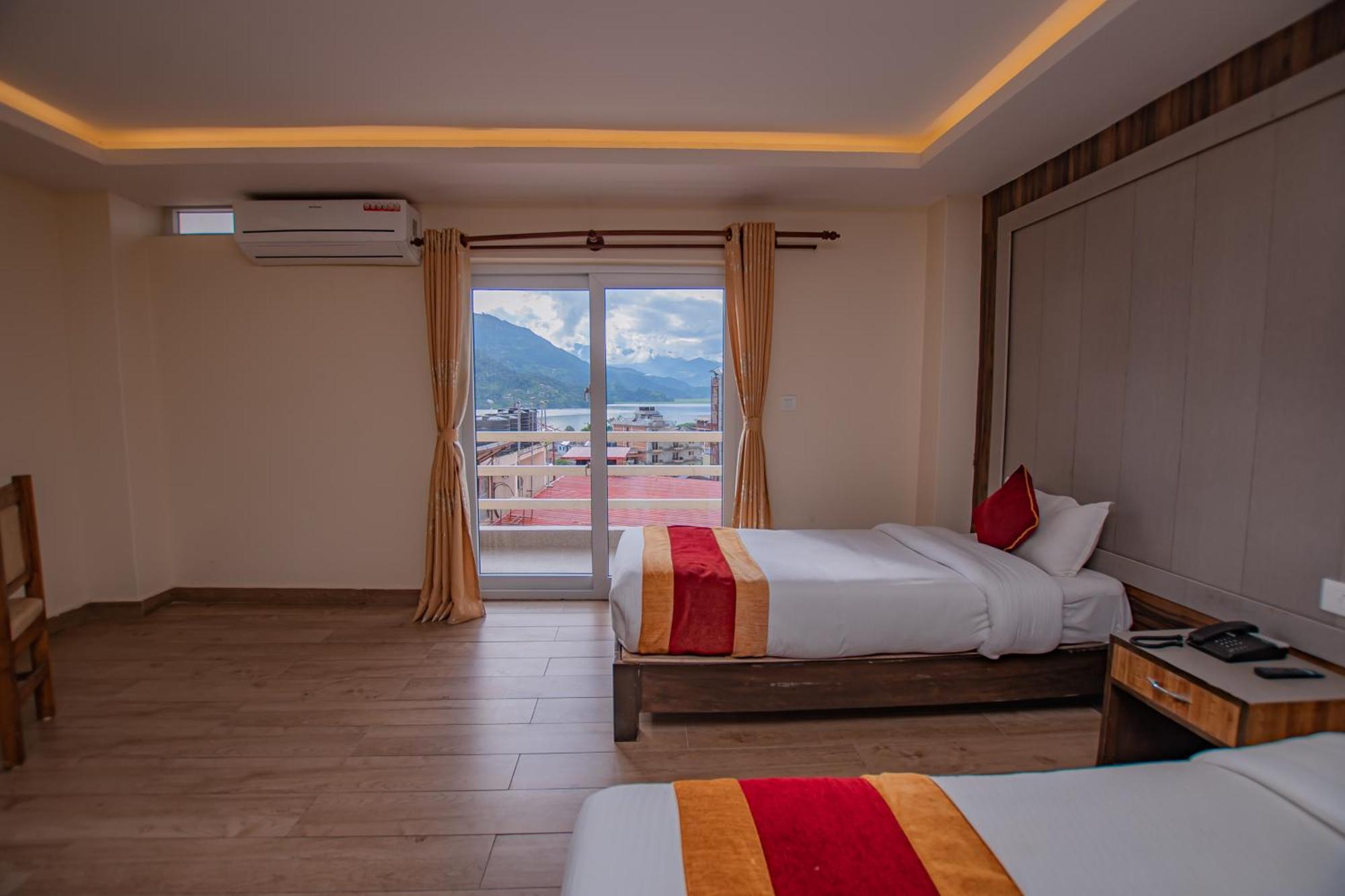 Hotel Murano Pokhara Extérieur photo